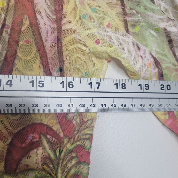 Bright pink green yellow semi sheer lace like abstract art to wear top size med - Picture 6 of 7